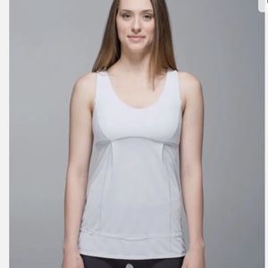 Lululemon elevate tank